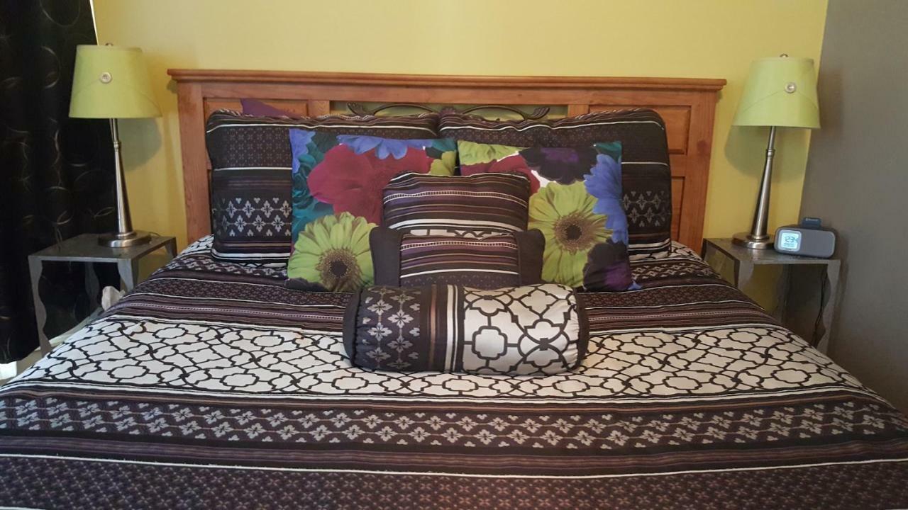 The Muse Gallery Guesthouse Milwaukee Ngoại thất bức ảnh