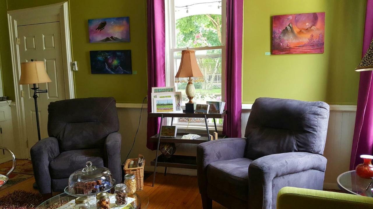 The Muse Gallery Guesthouse Milwaukee Ngoại thất bức ảnh